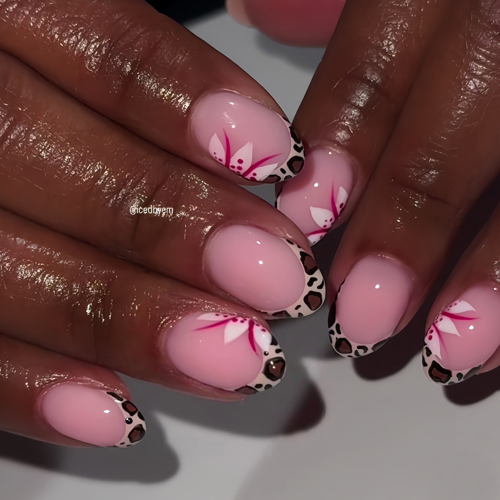 여성 소녀들을 위한 짧고 긴 가짜 손톱 패션 레오파드  - Nail Art Design 리뷰 및 가격