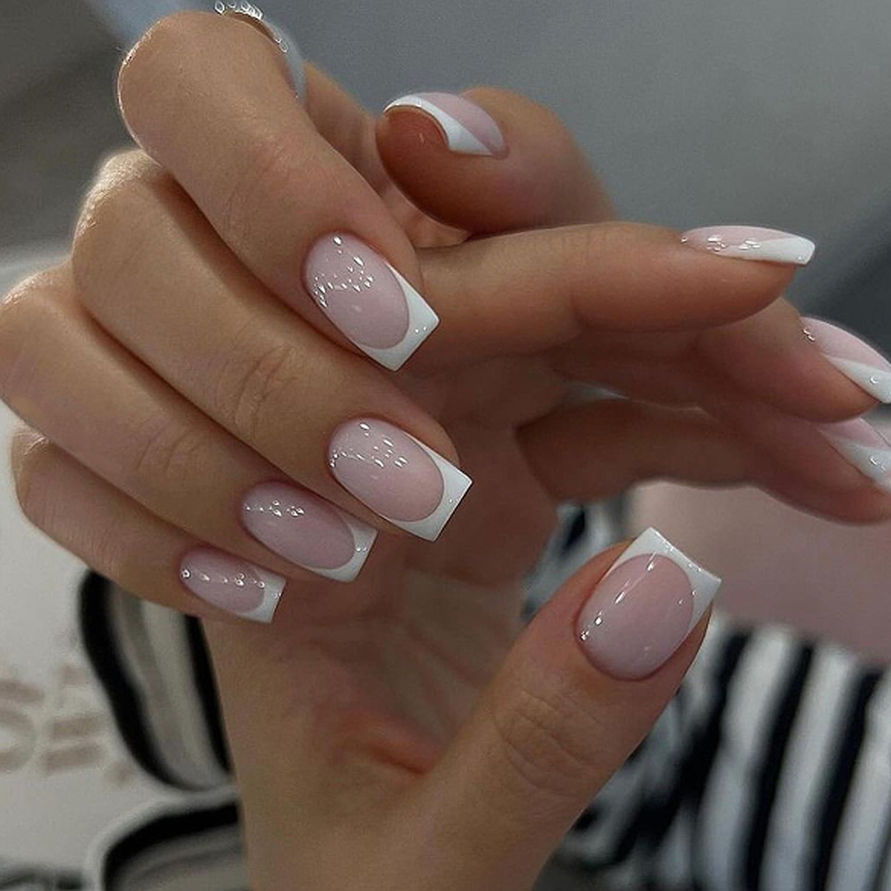 24개 심플 발레 글리터 탈부착 가능한 핑크 그라데이션 - Nail Art Design 리뷰 및 가격